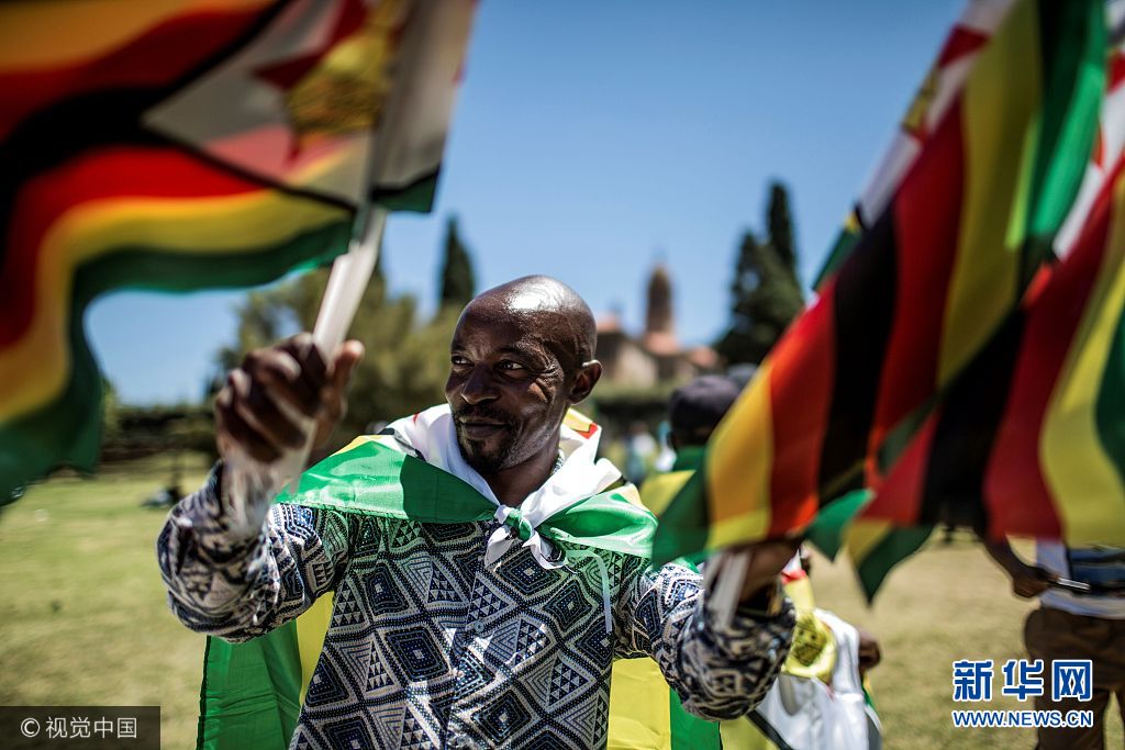 津巴布韋民眾遊行要求總統穆加貝下臺