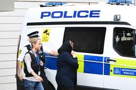 英國警方在倫敦恐襲後拘捕12人