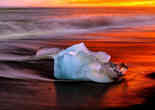 攝影師拍攝的冰島冰川湖 猶如仙境（組圖）