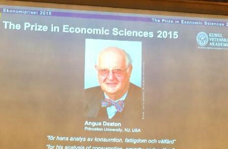 經濟學家迪頓獲得2015年諾貝爾經濟學獎（高清）