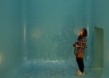 神奇！阿根廷藝術家展出可在水下行走虛擬游泳池（組圖）