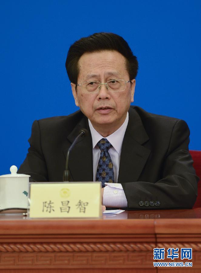 （两会）（12）民主党派中央和全国工商联领导人集体接受媒体采访