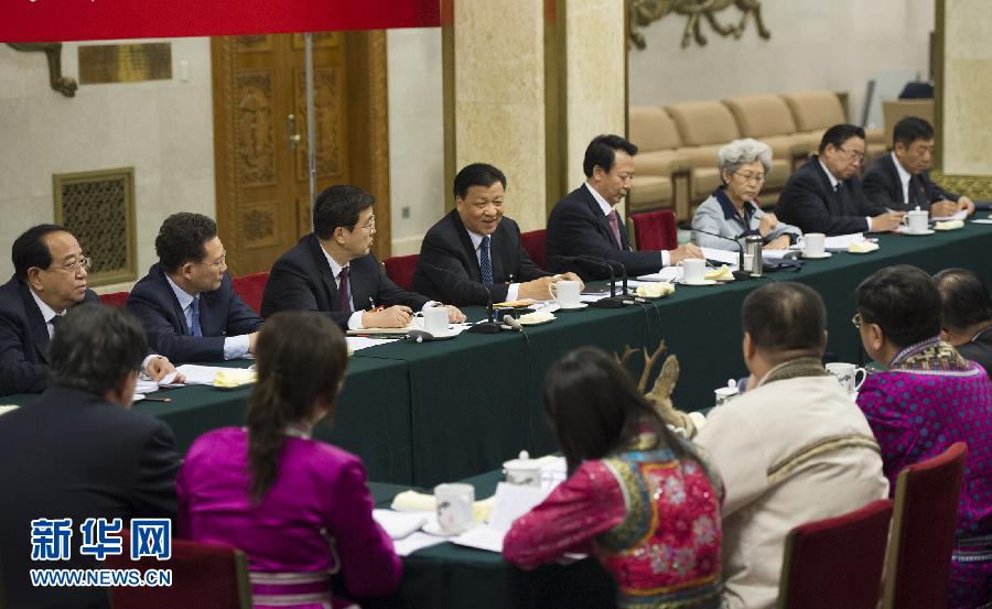 （两会）刘云山参加内蒙古代表团审议