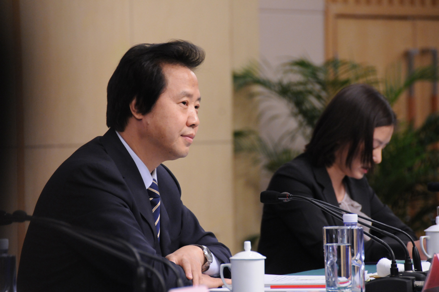 中央机构编制委员会办公室副主任王峰