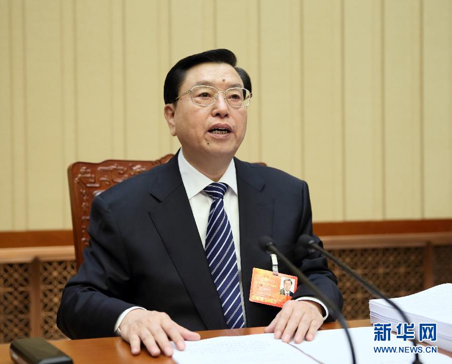 （两会）（2）十二届全国人大一次会议主席团举行第三次会议