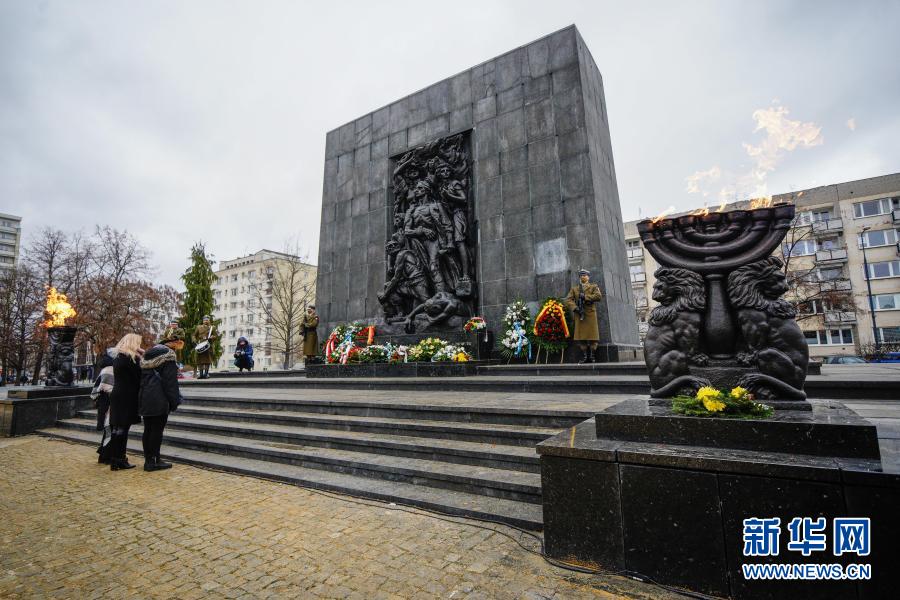 国际大屠杀纪念日|波兰：犹太人遇难者纪念碑前的纪念活动