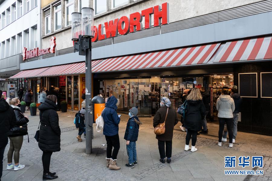 疫情下的柏林：部分商店有条件恢复营业