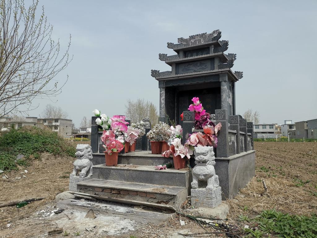 农村土葬父母合葬墓碑样式天键石业石雕墓碑