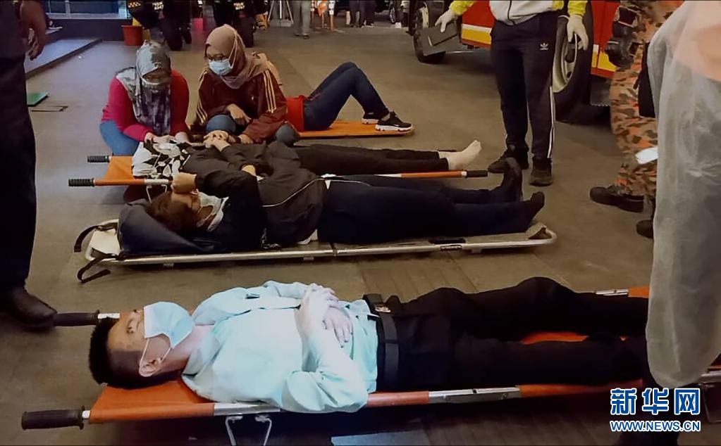 马来西亚首都发生地铁列车相撞事故致213人受伤