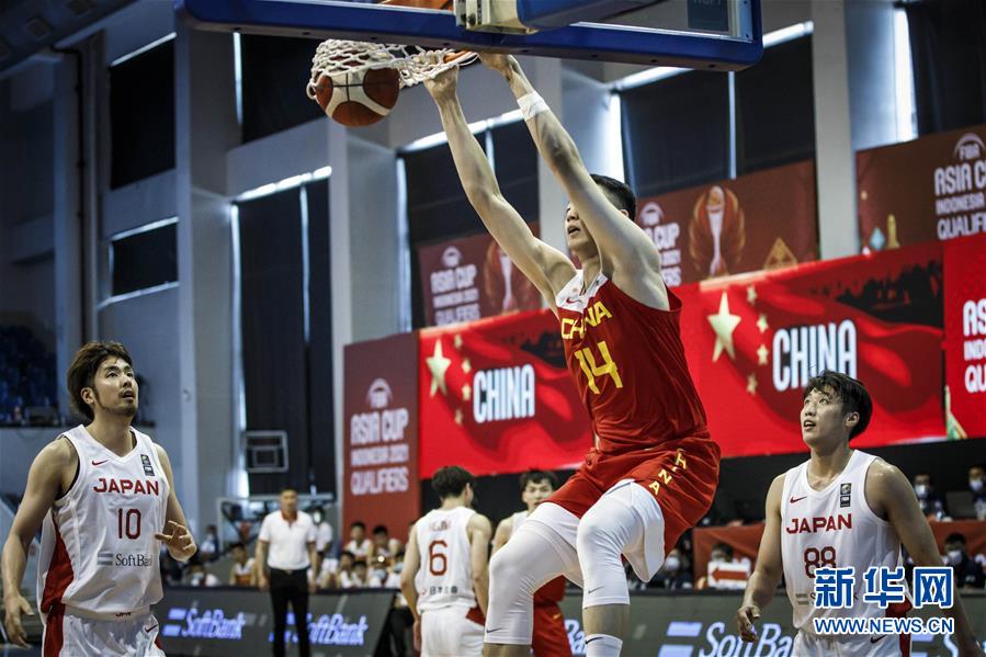 （体育）（9）篮球——亚洲杯预选赛：中国胜日本