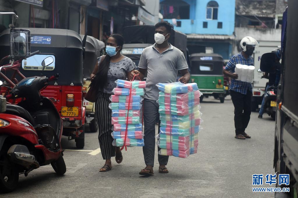 探访斯里兰卡：全国出行限制令暂时放松