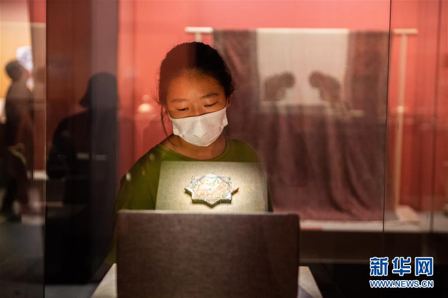 （文化）（3）亚洲多国220余件文物在湖南省博物馆展出