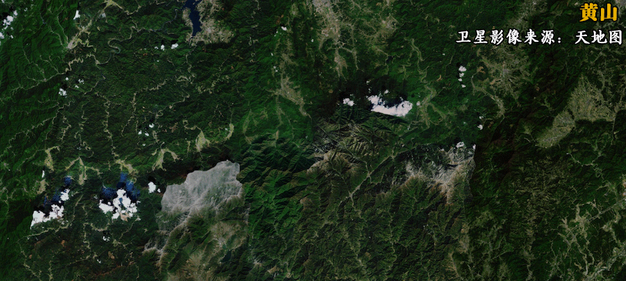 ></p></a> 正文   晚霞从天空的边际慢慢地晕染开.