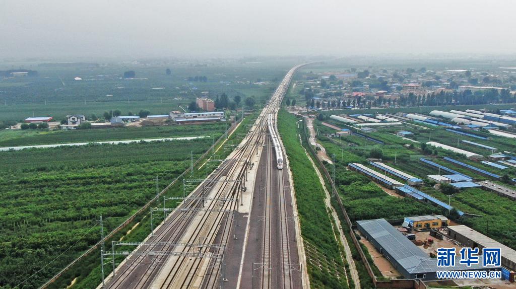 朝凌高铁开通运营 大连到北京四小时可达