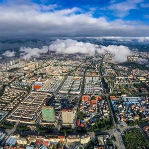 微信分享图 (新华全媒头条·图文互动)(1)边城大考——云南瑞丽战“疫”纪实