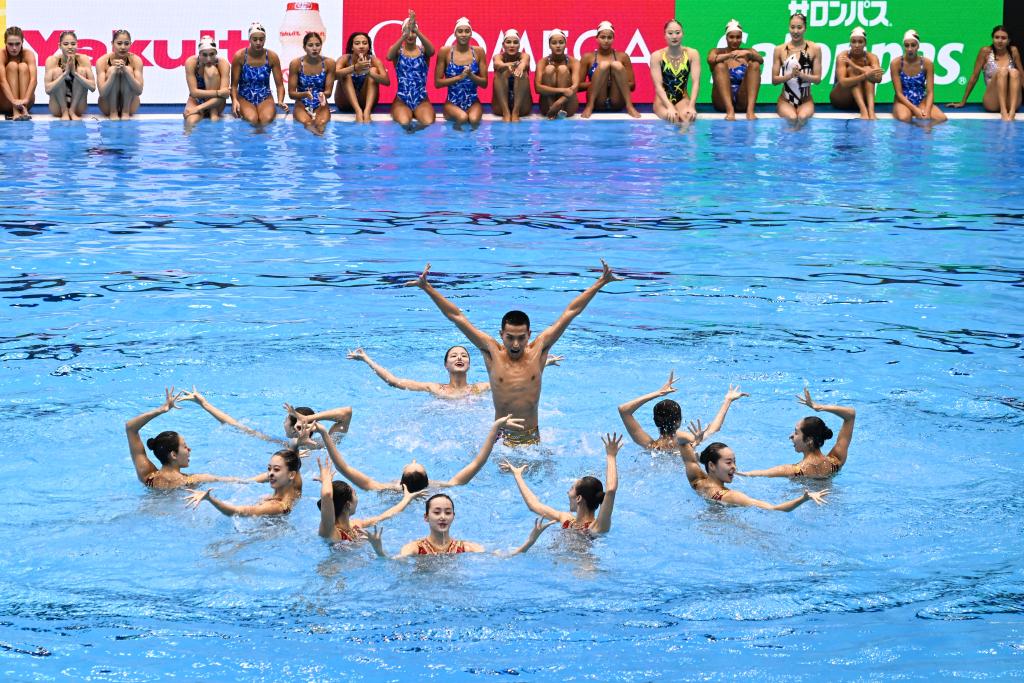 花样游泳前瞻：争取奥运门票 男选手初次亮相