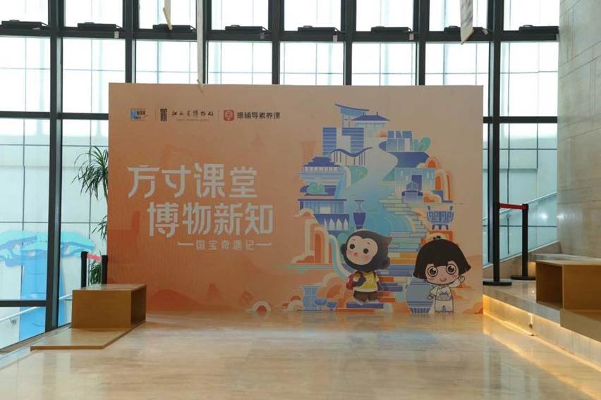 83cf1bb4598821e8bb146a511e9bf82