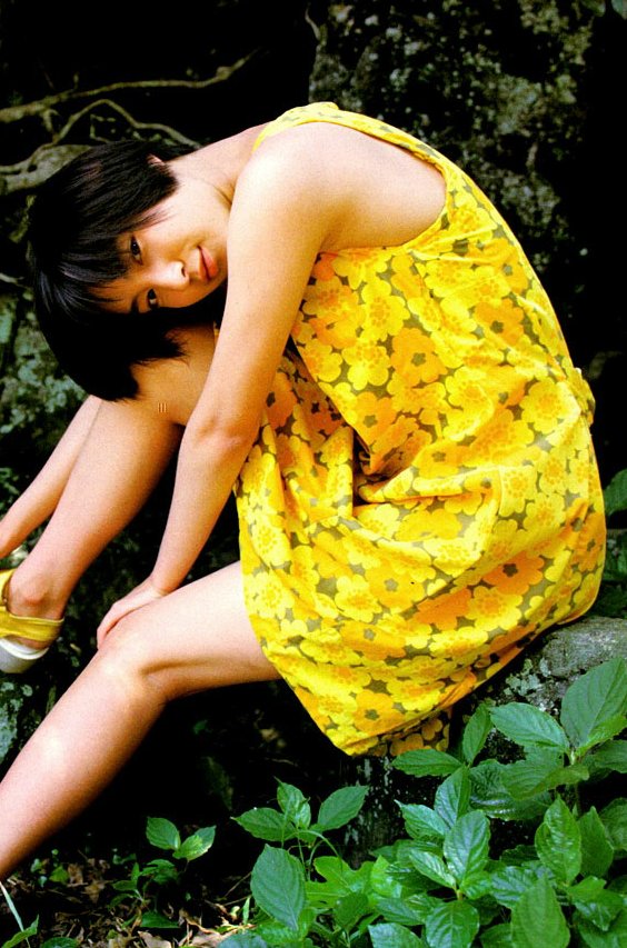 Ryoko_Hirosue0233