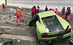 追踪：隧道车祸兰博基尼维修费至少200万
