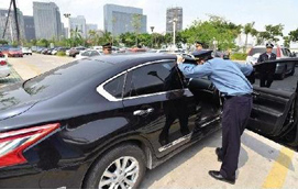 厦门：私家车禁参与&ldquo;专车&rdquo;经营