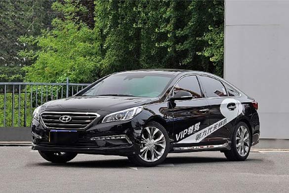 北京现代索纳塔Hybrid