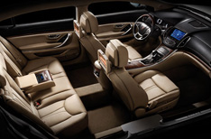 荣威950上市内饰官图