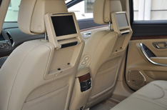 荣威950静态内饰实拍图