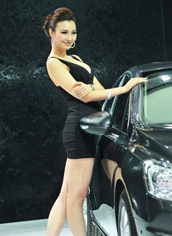 东风标致车模抢先看：马琳轩