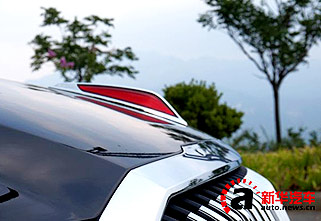 细节之中藏惊喜 试驾红旗H7 3.0L尊贵型