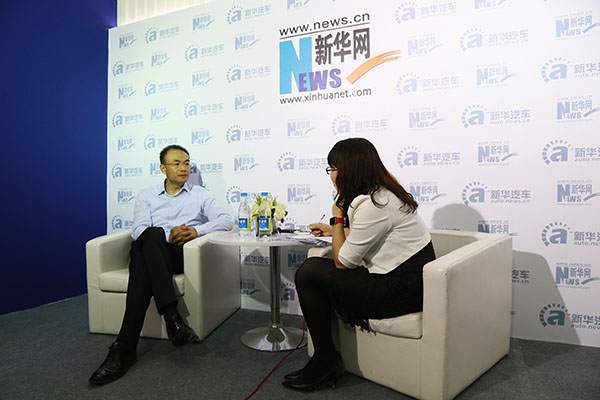 新能源汽车面临两大难点