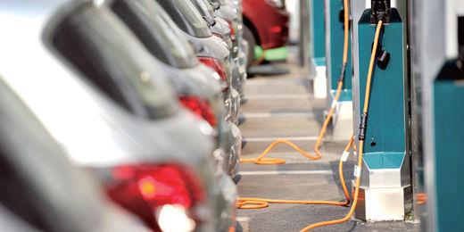 新能源汽车补贴新政落地 车企如何抢跑？