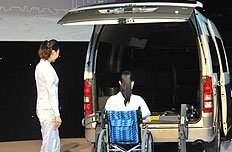 丰田福祉车演示