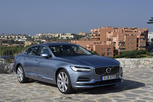 成都车展怎么那么多新车？先搜刮一部分