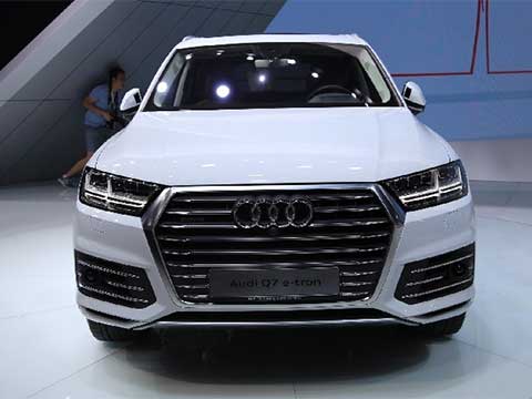 实拍奥迪Q7 e-tron