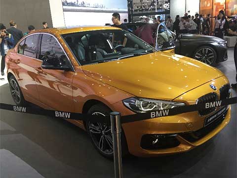 全新BMW 1系运动轿车时尚新潮