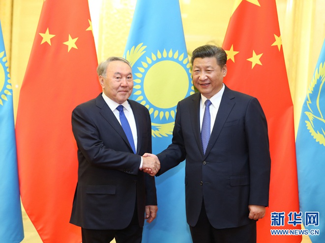  習近平會見哈薩克斯坦總統 