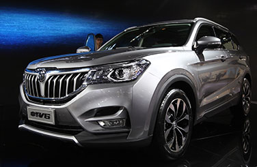 宽体智联SUV 华晨中华V6