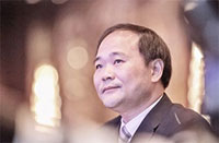 李书福成为奔驰最大股东 钱从哪来？