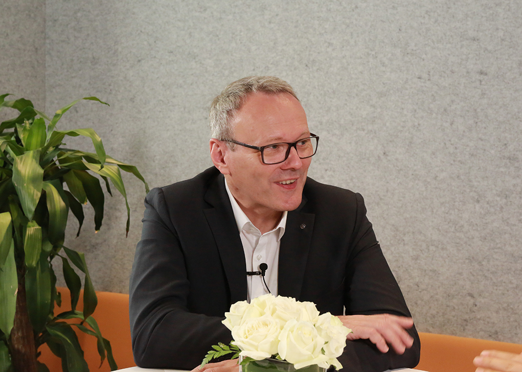 真诚携手 助力中国汽车产业发展