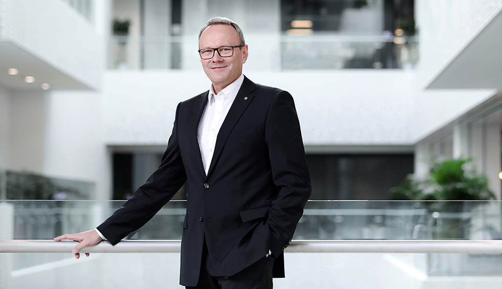 大众中国冯思翰：疫情是挑战也是机遇 转型路上保持定力