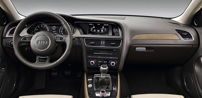 内饰与老款区别不大