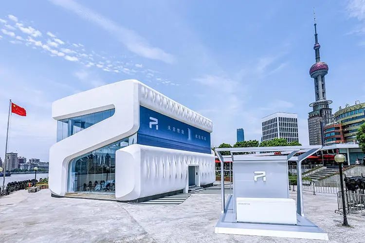 破难而进向上路，直挂云帆济沧海