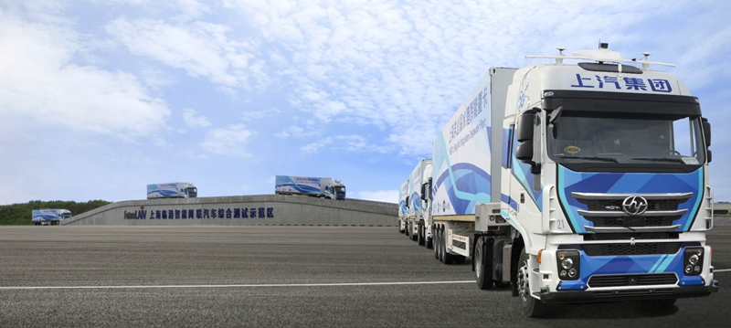 不畏浮云遮望眼，风物长宜放眼量