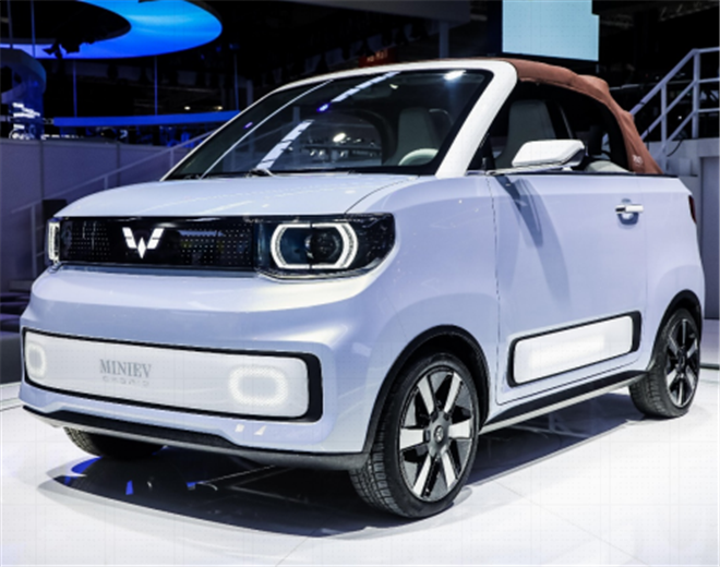 五菱品牌强势登陆上海车展，新车震撼首秀!