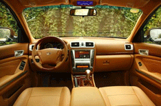 操控平顺、配置丰富 宜商宜家