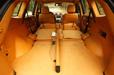 车型内部空间大、实用度高