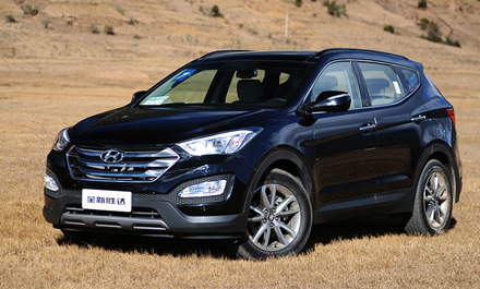 试驾北京现代全新胜达