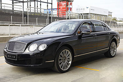 新款宾利欧陆飞驰