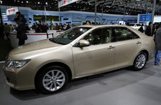 上海车展：凯美瑞