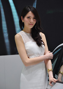 极品美模女神范儿十足